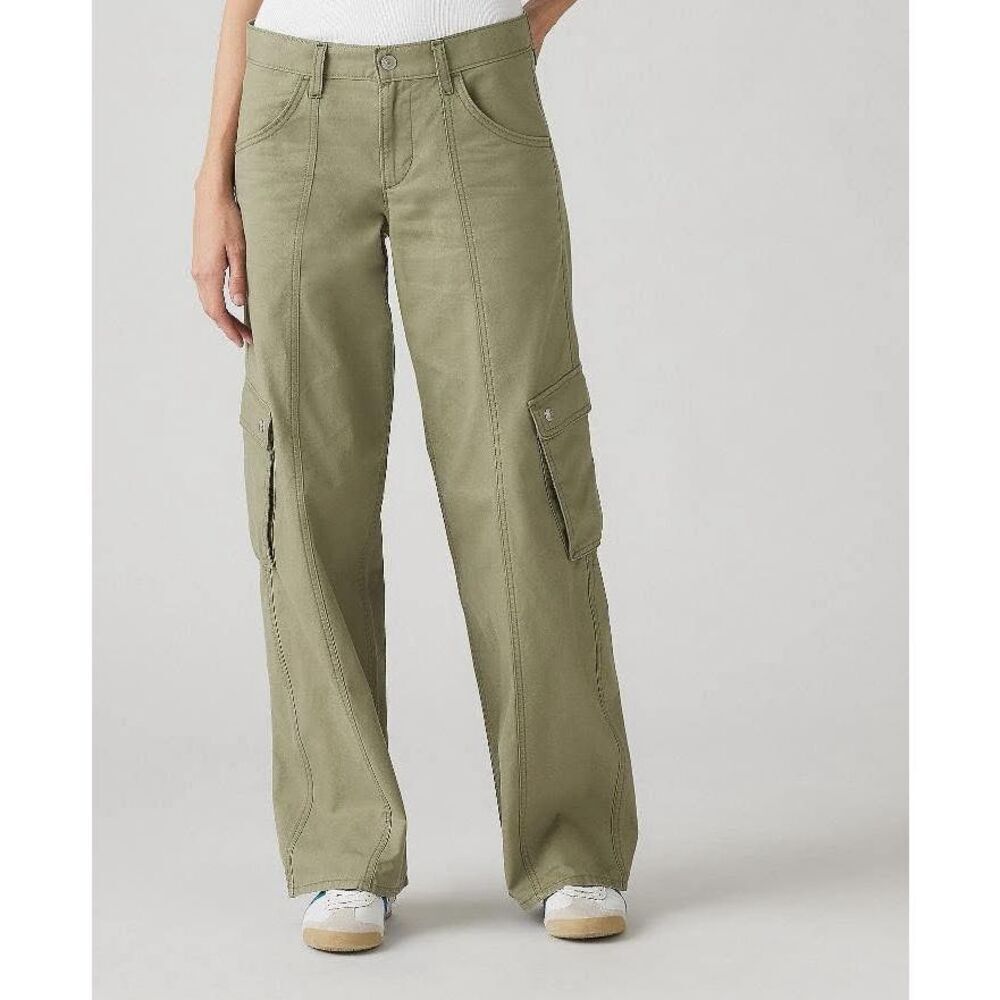 Levi's Super Low Loose-Fit Cargo Jeans Deep Lichen Green 25x32